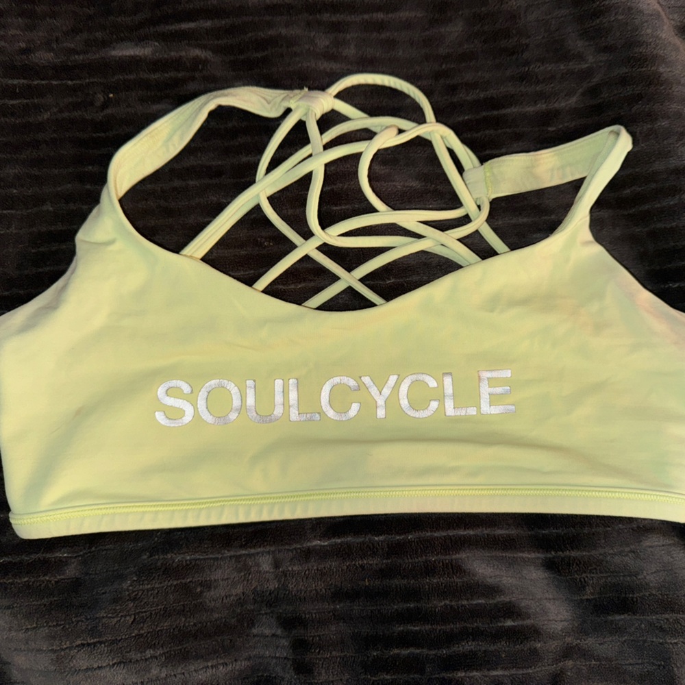 LULULEMON SoulCycle Free To Be Sports Bra - Neon Yellow